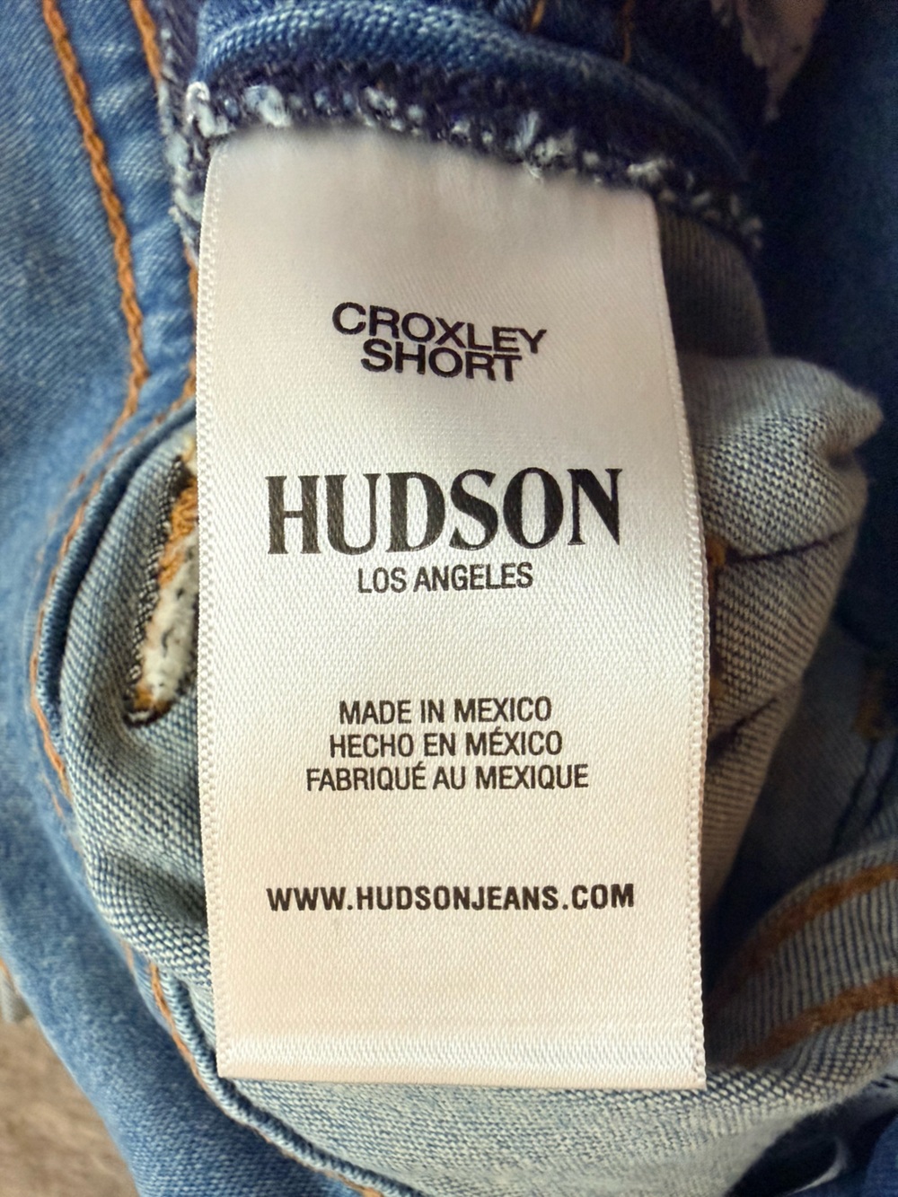 Hudson Croxley flap pocket jean shorts size 25 Low rise MSRP $135 - Picture 6 of 11